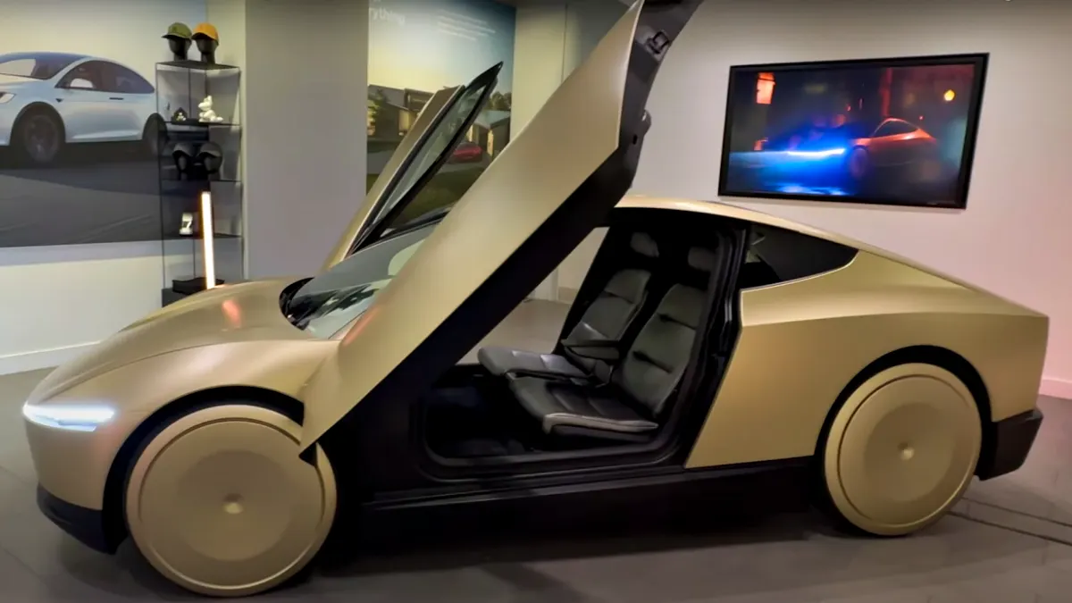 tesla-robotaxi-cybercab-in-europe-display-side